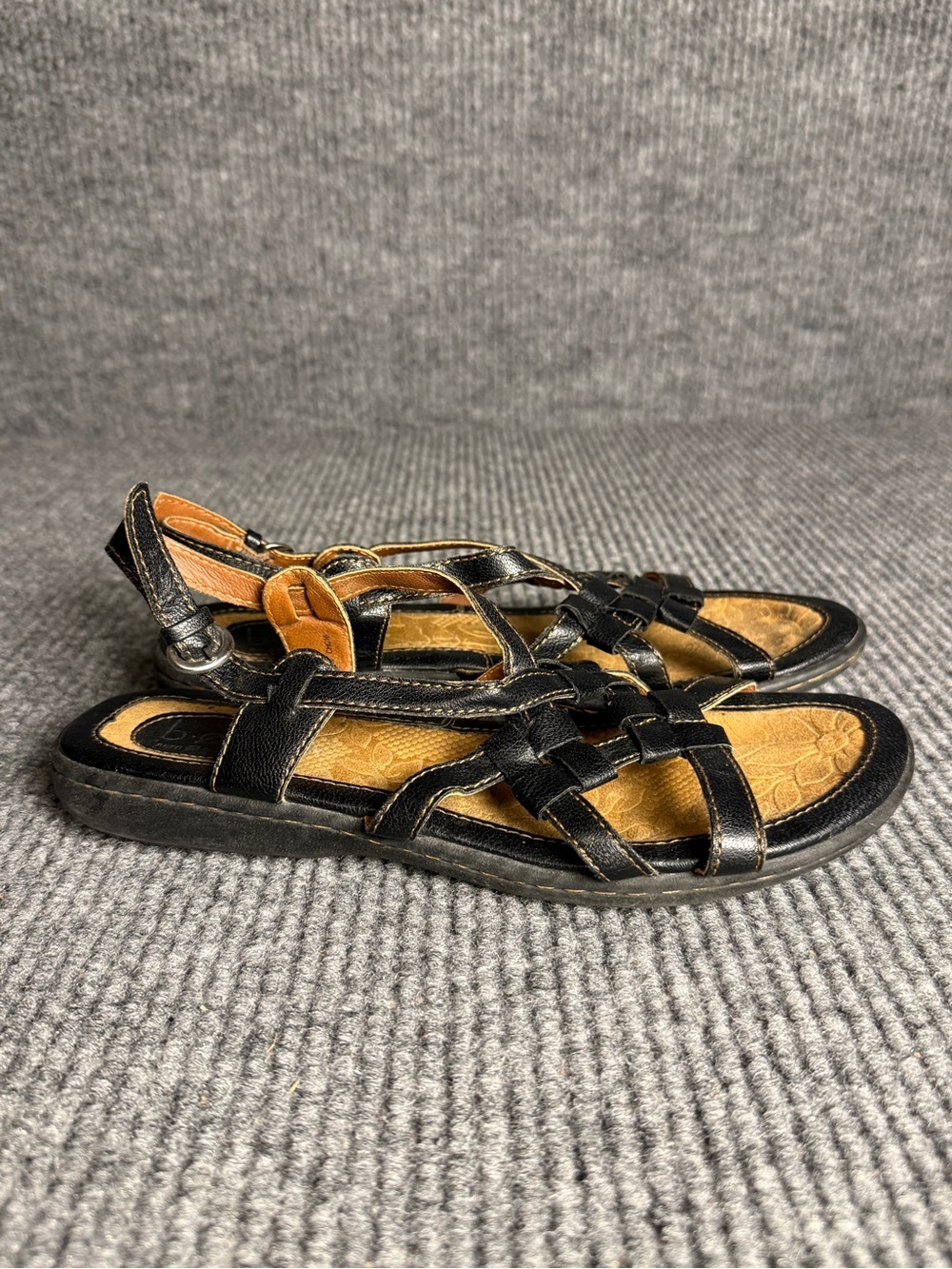 b.o.c. Born Concept Black Leather Strappy Gladaitor Sandals Size 8